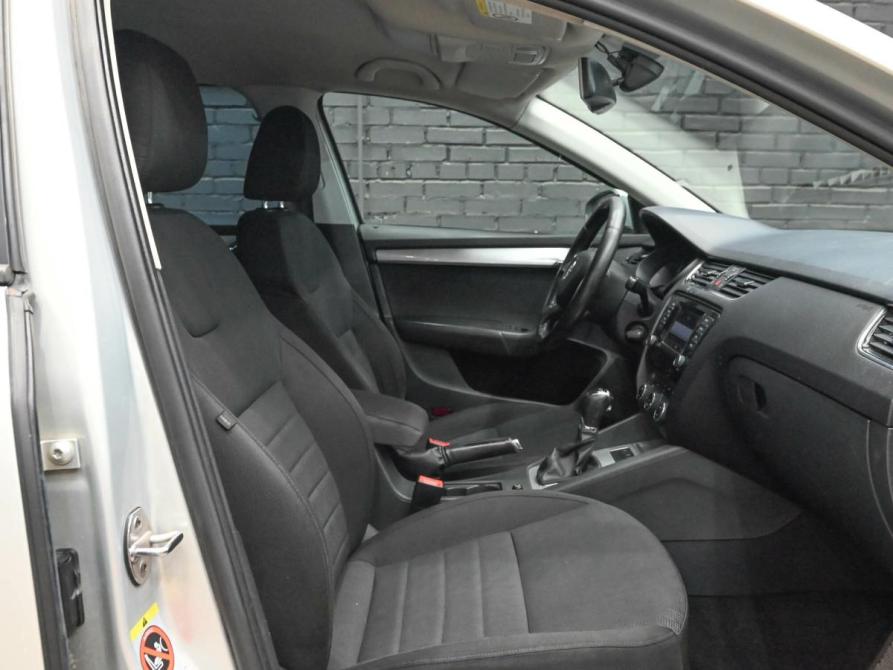 Skoda Octavia III (A7) Екатеринбург  - изображение 10