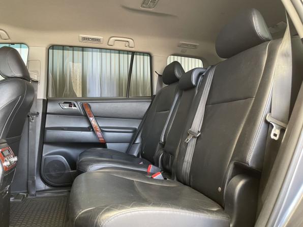 Toyota Highlander II (XU40) Рестайлинг с пробегом 2011 года, цена 2 000 000 рублей, 187857 км, внедорожник, Автокод Объявления