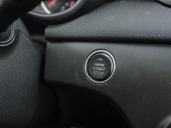 Kia Sportage IV Рестайлинг с пробегом 2020 года, цена 2 499 000 рублей, 97040 км, внедорожник, Автокод Объявления