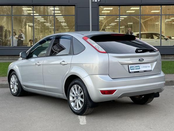 Ford Focus II Рестайлинг с пробегом 2010 года, цена 480 000 рублей, 271400 км, хэтчбек, Автокод Объявления