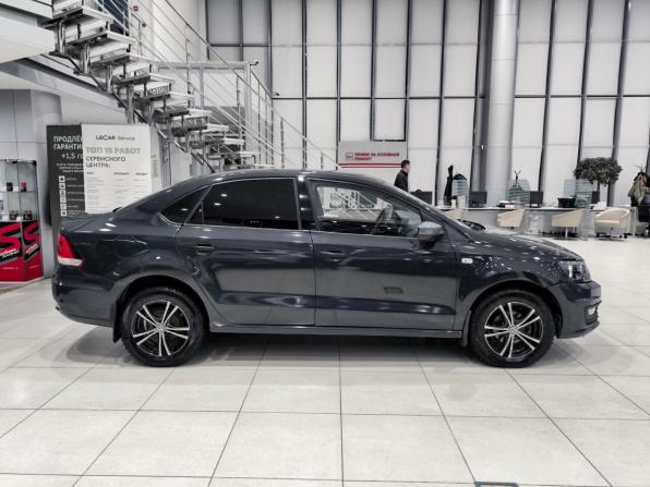 Volkswagen Polo V Рестайлинг с пробегом 2015 года, цена 550 000 рублей, 193065 км, седан, Автокод Объявления