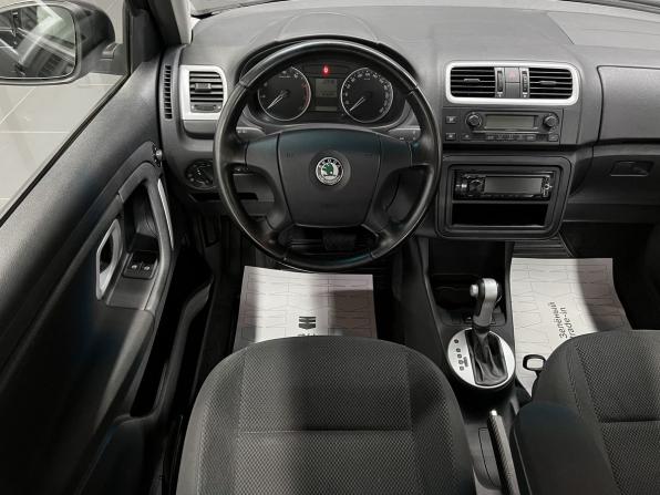 Skoda Fabia II с пробегом 2009 года, цена 640 000 рублей, 157094 км, хэтчбек, Автокод Объявления