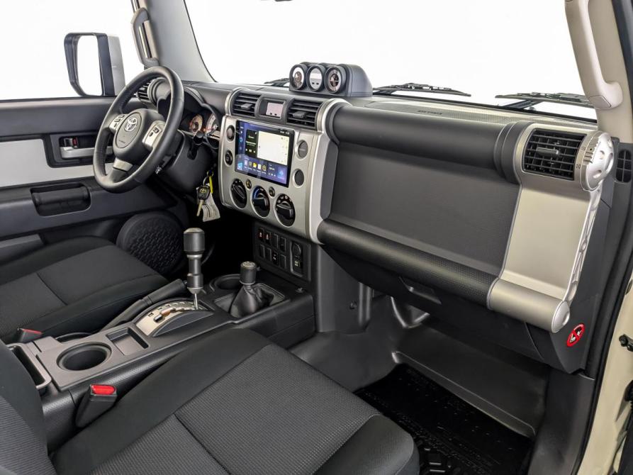 Toyota FJ Cruiser Москва  - изображение 11