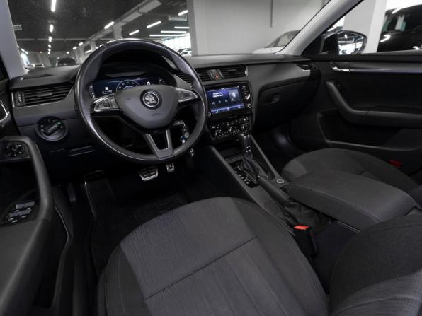 Skoda Octavia III (A7) Рестайлинг с пробегом 2017 года, цена 2 160 000 рублей, 72449 км, лифтбек, Автокод Объявления
