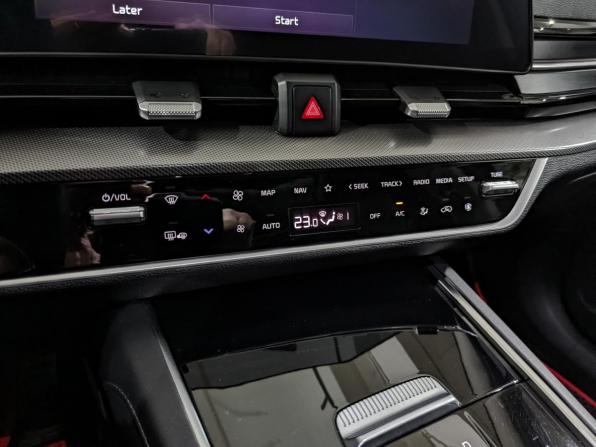 Kia Sportage V с пробегом 2023 года, цена 3 490 000 рублей, 78806 км, внедорожник, Автокод Объявления