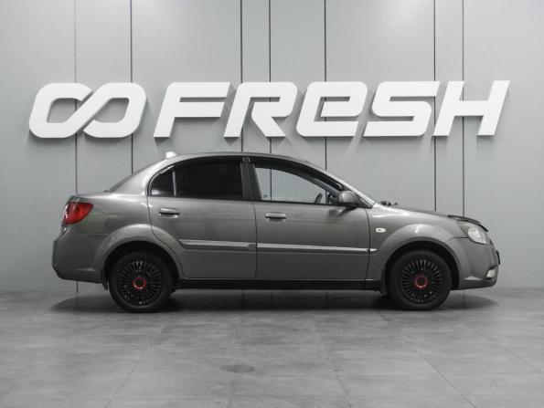 Kia Rio II Рестайлинг с пробегом 2010 года, цена 543 000 рублей, 200998 км, седан, Автокод Объявления
