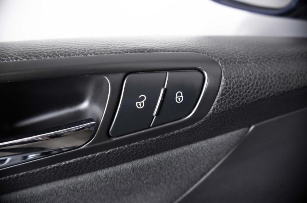 Volkswagen Passat B6 Пермь  - изображение 19