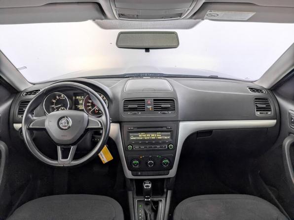 Skoda Yeti I Рестайлинг с пробегом 2014 года, цена 1 265 000 рублей, 102059 км, внедорожник, Автокод Объявления