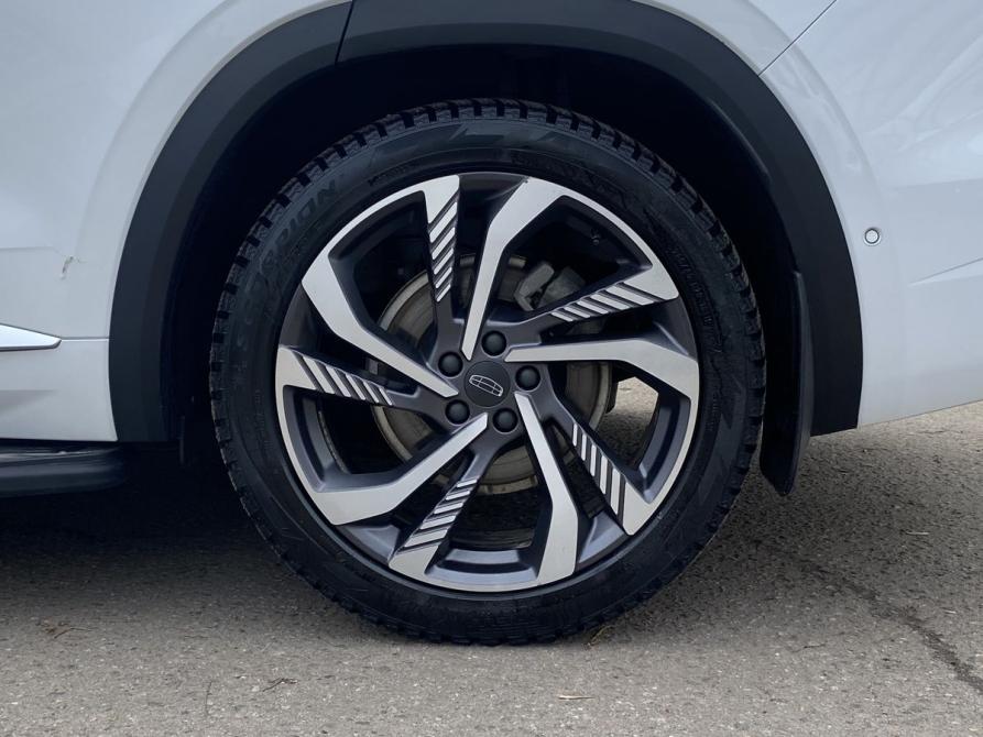 Geely Monjaro I Москва  - изображение 14