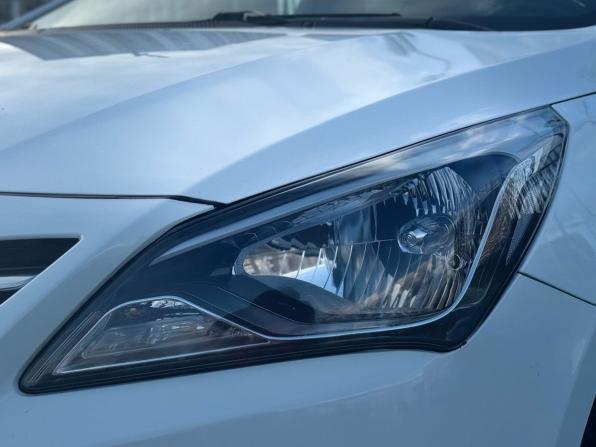 Hyundai Solaris I Рестайлинг с пробегом 2016 года, цена 899 000 рублей, 168672 км, седан, Автокод Объявления