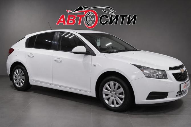 Chevrolet Cruze I с пробегом 2012 года, цена 689 000 рублей, 252453 км, хэтчбек, Автокод Объявления