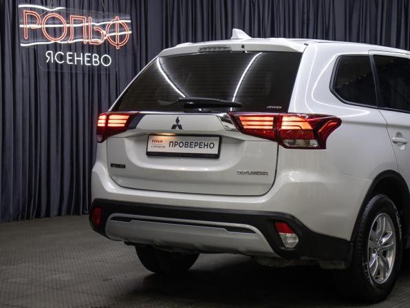 Mitsubishi Outlander III Рестайлинг 3 с пробегом 2019 года, цена 1 598 000 рублей, 252241 км, внедорожник, Автокод Объявления