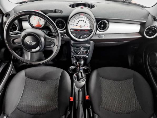Mini Hatch II (R56) Рестайлинг с пробегом 2012 года, цена 970 000 рублей, 111076 км, хэтчбек, Автокод Объявления