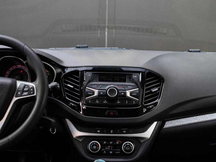 Lada (ВАЗ) Vesta I Москва  - изображение 11