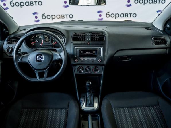 Volkswagen Polo V Рестайлинг с пробегом 2019 года, цена 1 280 000 рублей, 111511 км, седан, Автокод Объявления