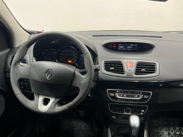 Renault Megane III с пробегом 2010 года, цена 650 000 рублей, 204688 км, хэтчбек, Автокод Объявления