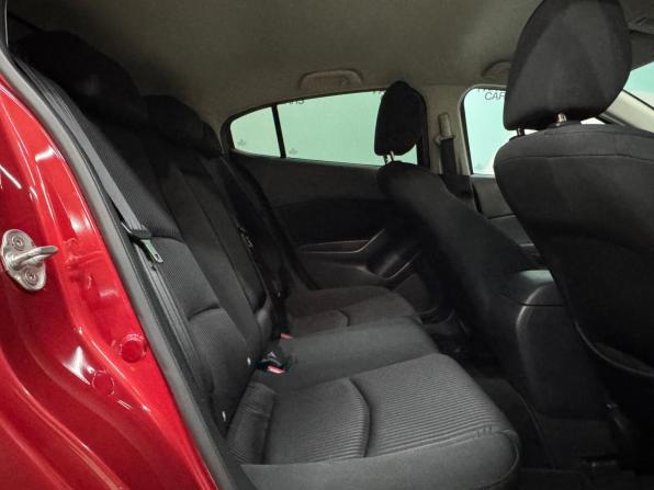 Mazda 3 III (BM) с пробегом 2013 года, цена 1 130 000 рублей, 225400 км, хэтчбек, Автокод Объявления