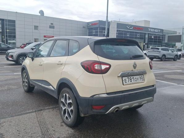 Renault Kaptur I с пробегом 2019 года, цена 1 045 000 рублей, 226000 км, внедорожник, Автокод Объявления