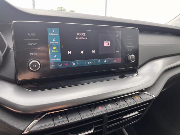 Skoda Octavia IV (A8) с пробегом 2021 года, цена 2 380 000 рублей, 54300 км, лифтбек, Автокод Объявления