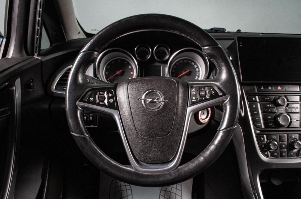 Opel Astra J Рестайлинг Сургут  - изображение 11