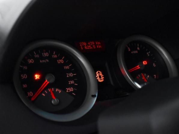 Renault Megane II с пробегом 2005 года, цена 235 000 рублей, 270439 км, седан, Автокод Объявления
