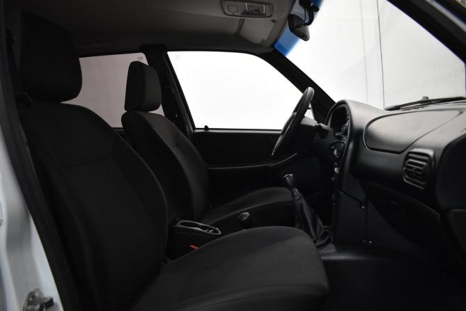 Chevrolet Niva I Рестайлинг с пробегом 2017 года, цена 740 000 рублей, 74197 км, внедорожник, Автокод Объявления