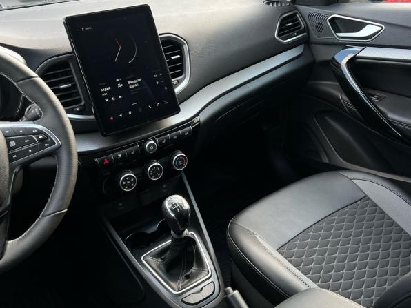 Lada (ВАЗ) Vesta I Рестайлинг (NG) с пробегом 2025 года, цена 1 900 000 рублей, 5132 км, седан, Автокод Объявления