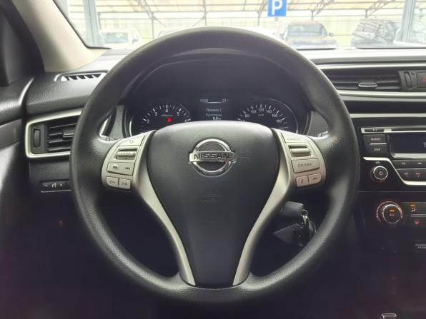 Nissan Qashqai II с пробегом 2015 года, цена 1 500 000 рублей, 81870 км, внедорожник, Автокод Объявления