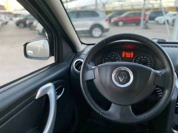 Renault Sandero I с пробегом 2013 года, цена 818 000 рублей, 95644 км, хэтчбек, Автокод Объявления