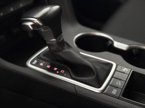Kia Sportage IV Рестайлинг с пробегом 2020 года, цена 2 215 000 рублей, 110045 км, внедорожник, Автокод Объявления