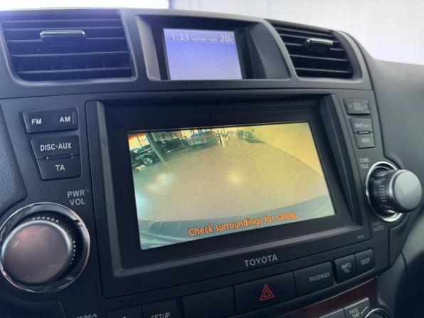 Toyota Highlander II (XU40) Рестайлинг с пробегом 2011 года, цена 1 370 000 рублей, 140000 км, внедорожник, Автокод Объявления