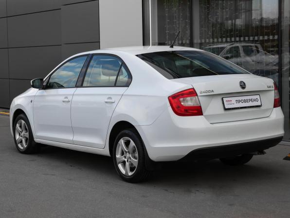 Skoda Rapid I с пробегом 2014 года, цена 949 000 рублей, 155350 км, лифтбек, Автокод Объявления