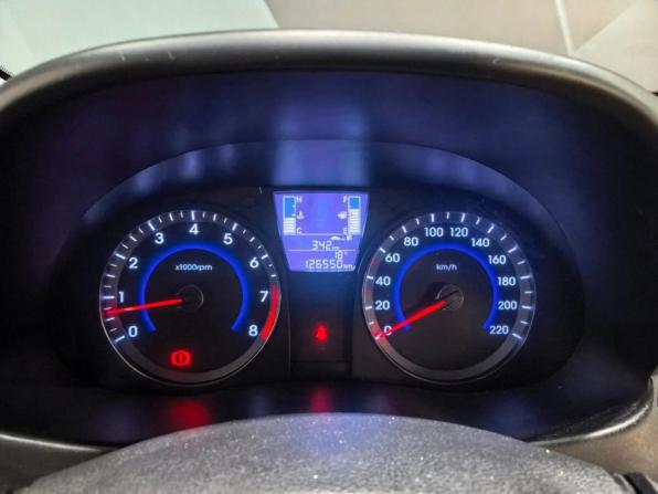 Hyundai Solaris I Рестайлинг с пробегом 2016 года, цена 790 000 рублей, 126500 км, хэтчбек, Автокод Объявления