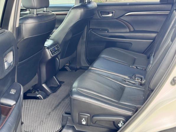 Toyota Highlander III (XU50) с пробегом 2014 года, цена 2 150 000 рублей, 271516 км, внедорожник, Автокод Объявления