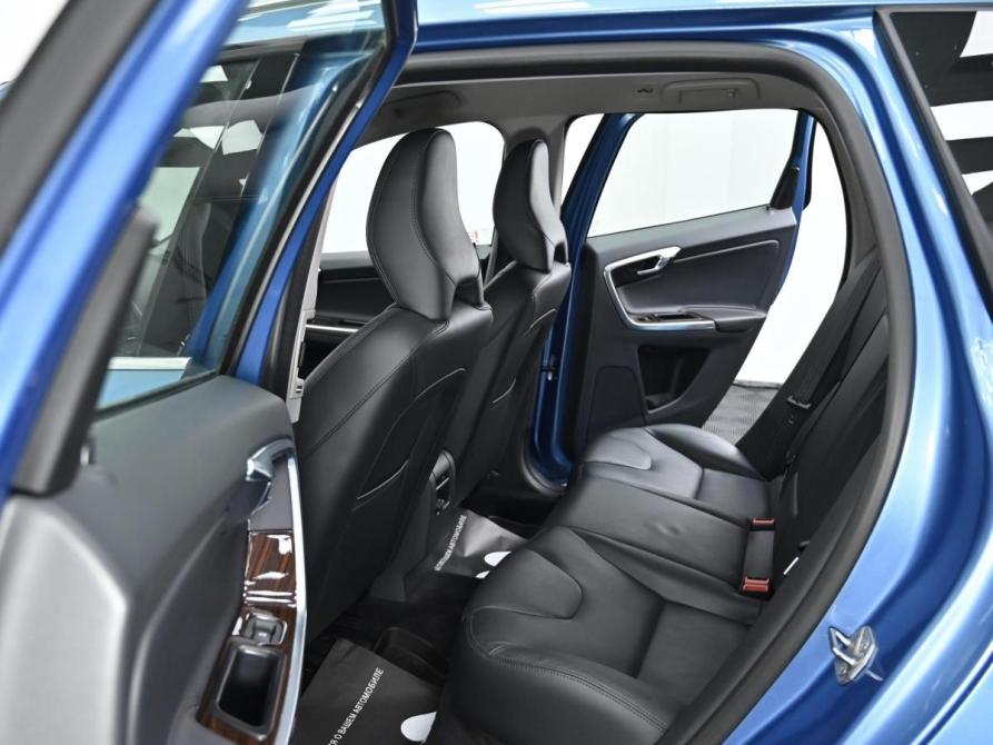Volvo XC60 I Рестайлинг Москва  - изображение 14
