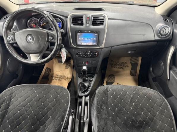 Renault Sandero II с пробегом 2015 года, цена 795 000 рублей, 225780 км, хэтчбек, Автокод Объявления