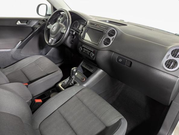 Volkswagen Tiguan I Рестайлинг с пробегом 2014 года, цена 1 299 900 рублей, 317000 км, внедорожник, Автокод Объявления