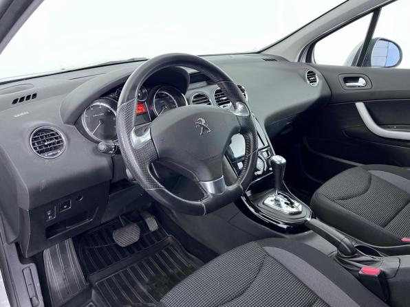 Peugeot 408 I Рестайлинг с пробегом 2021 года, цена 1 180 000 рублей, 68218 км, седан, Автокод Объявления
