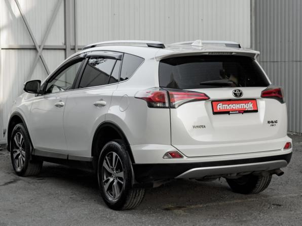 Toyota RAV4 IV (XA40) Рестайлинг с пробегом 2016 года, цена 2 200 000 рублей, 204949 км, внедорожник, Автокод Объявления