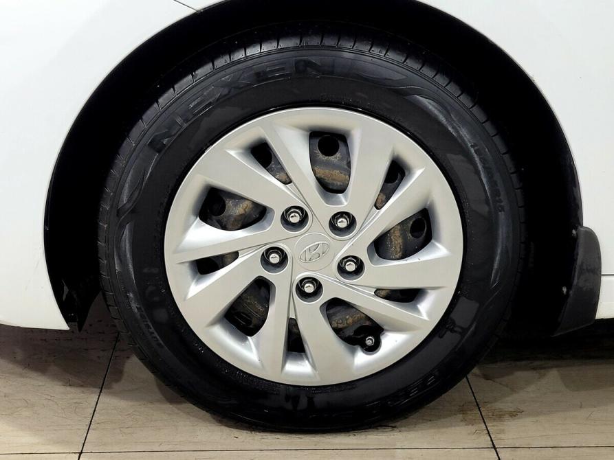 Hyundai Elantra VI (AD) Рестайлинг Москва  - изображение 15