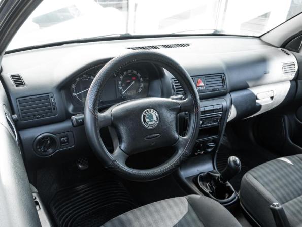 Skoda Octavia I (A4) Рестайлинг с пробегом 2006 года, цена 499 000 рублей, 306423 км, лифтбек, Автокод Объявления
