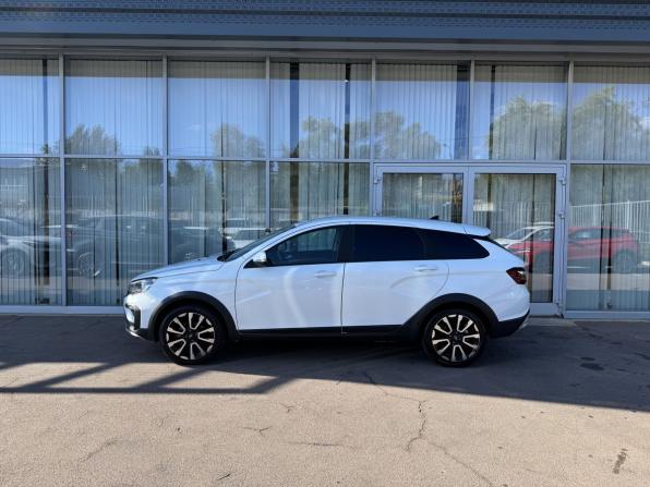 Lada (ВАЗ) Vesta I Рестайлинг (NG) с пробегом 2024 года, цена 1 699 000 рублей, 11205 км, универсал, Автокод Объявления