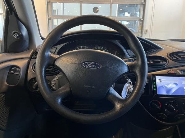 Ford Focus I Рестайлинг с пробегом 2004 года, цена 177 000 рублей, 312063 км, хэтчбек, Автокод Объявления