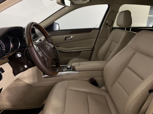 Mercedes-Benz E-Класс IV (W212 S212 C207) Рестайлинг с пробегом 2013 года, цена 1 850 000 рублей, 205565 км, седан, Автокод Объявления