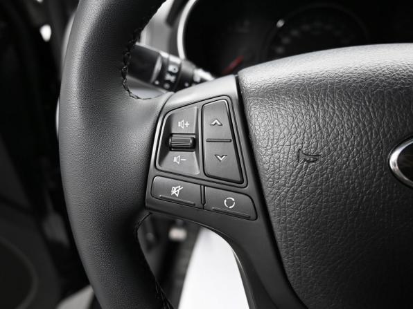 Kia Sorento II Рестайлинг с пробегом 2012 года, цена 1 665 000 рублей, 138774 км, внедорожник, Автокод Объявления