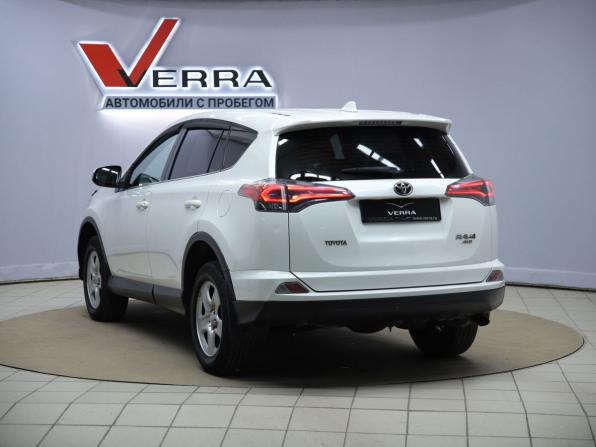 Toyota RAV4 IV (XA40) Рестайлинг с пробегом 2018 года, цена 2 550 000 рублей, 104280 км, внедорожник, Автокод Объявления
