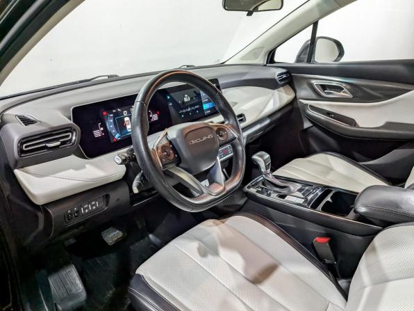 BAIC U5 Plus с пробегом 2023 года, цена 750 000 рублей, 136930 км, седан, Автокод Объявления