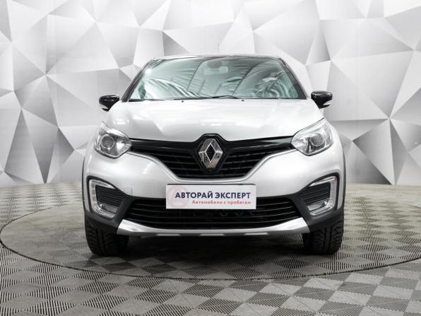 Renault Kaptur I с пробегом 2017 года, цена 1 582 000 рублей, 75797 км, внедорожник, Автокод Объявления