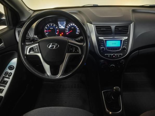 Hyundai Solaris I Рестайлинг с пробегом 2014 года, цена 809 000 рублей, 167000 км, хэтчбек, Автокод Объявления