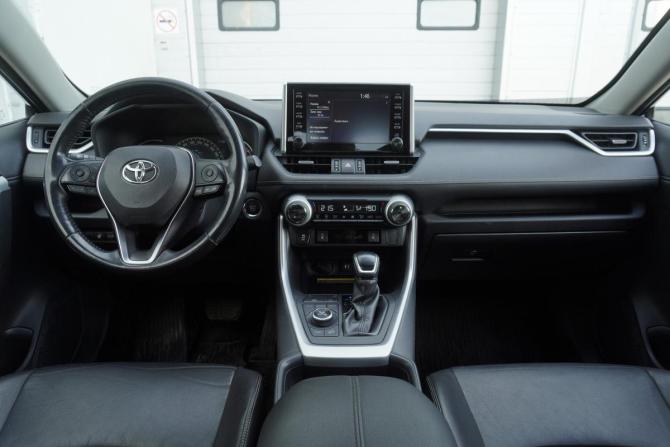 Toyota RAV4 V (XA50) с пробегом 2019 года, цена 2 945 000 рублей, 181014 км, внедорожник, Автокод Объявления